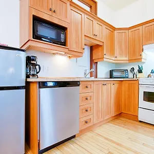 Le Haute Apartment