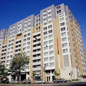 Hotel Faubourg Centre-ville Downtown Montreal